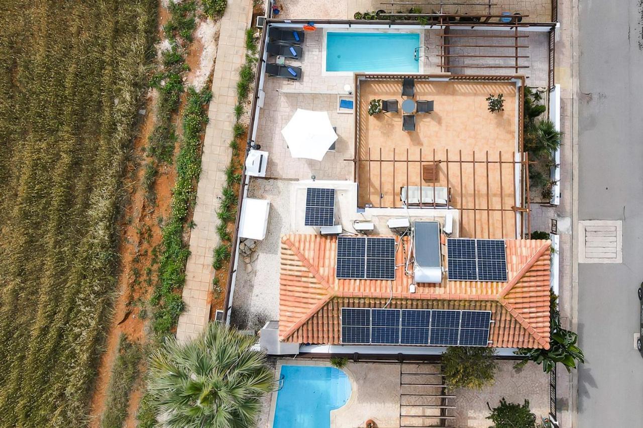 Villa Rosedale By Ezoria Villas Ajía Nápa Kültér fotó