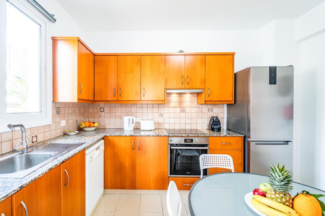 Villa Rosedale By Ezoria Villas Ajía Nápa Kültér fotó